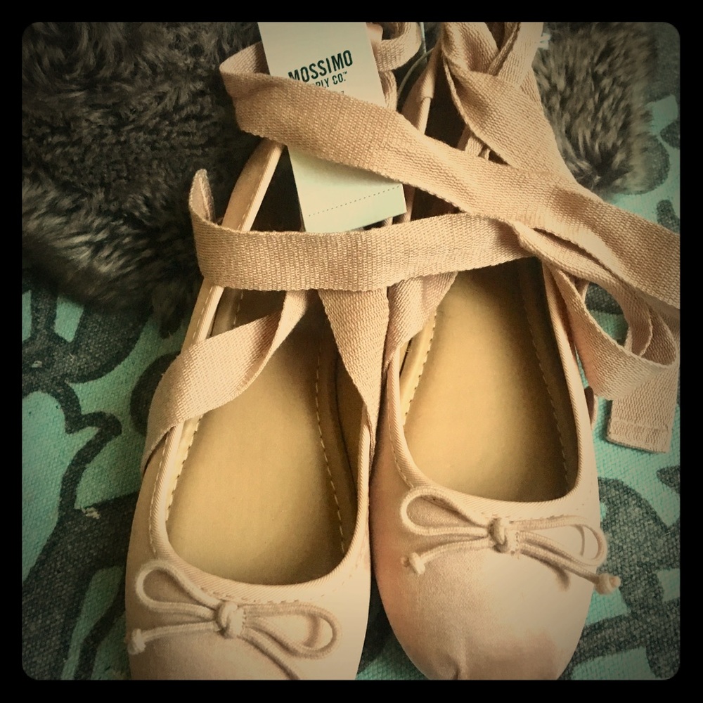 MOSSIMO Supply Co. Ballet Slipper Style Flats